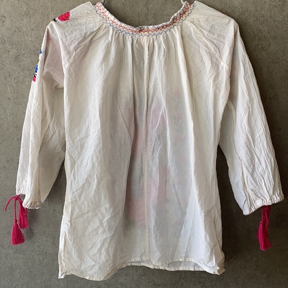 Boho Embroidered Top - Picture 2 of 8